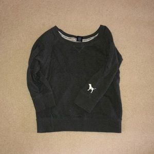 VS PINK QUARTER SLEEVE CREWNECK